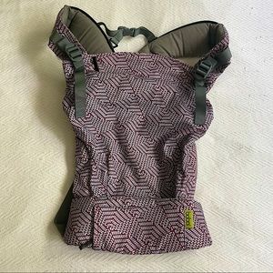 Boba X Baby Carrier in Ziggurat EUC 💜🤍
